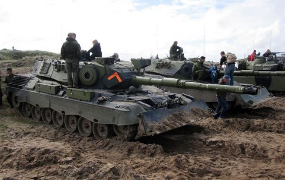 Дрони, БТРи та снаряди для танків: Німеччина передала нову зброю Україні 1 droni btri ta snarjadi dlja tankiv nimechchina peredala novu zbroju ukrayini ece151a scaled China Way