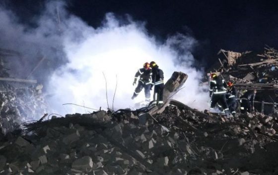 Рятувальна операція продовжується. Яка ситуація в Покровському районі після обстрілів 3 rjatuvalna operacija prodovzhuyetsja jaka situacija v pokrovskomu rajoni pislja obstriliv 33b1c1a scaled China Way