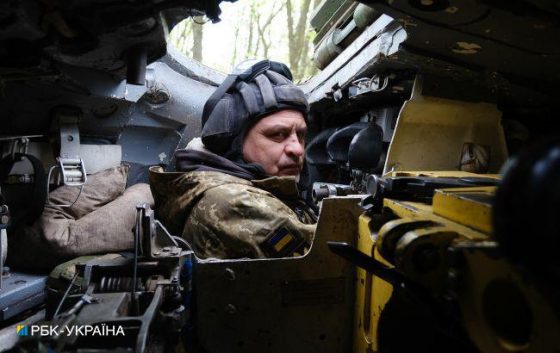 Росіяни кидали багато танків. ЗСУ відбили штурм на Лиманському напрямку (відео) 8 rosijani kidali bagato tankiv zsu vidbili shturm na limanskomu naprjamku video e06cab4 scaled China Way