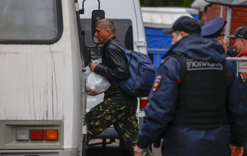 Російський максимум. На скільки Путін може збільшити армію та чи є "больовий поріг"