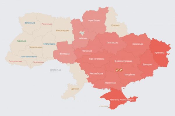 Россияне снова запустили десятки ''Шахедов'', работает ПВО 