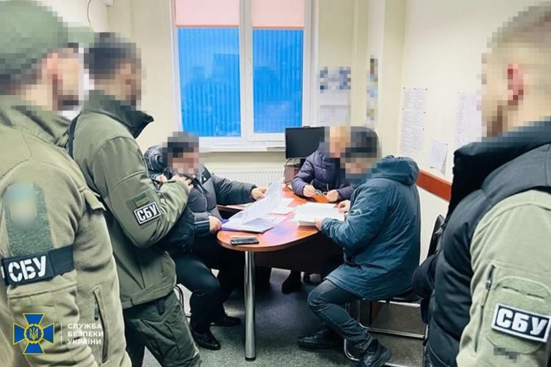 СБУ викрила українську компанію, яка продавала РФ засоби тактичної медицини 3 СБУ викрила українську компанію, яка продавала РФ засоби тактичної медицини