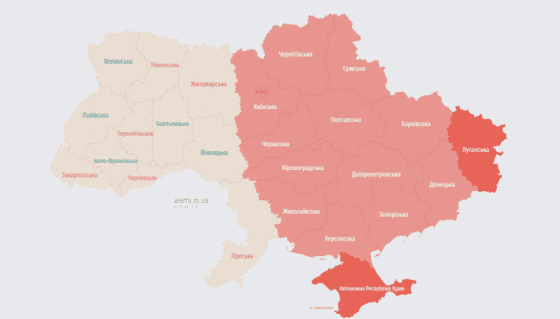У Києві та низці областей оголосили повітряну тривогу: є загроза балістики та дронів 2 У Києві та низці областей оголосили повітряну тривогу: є загроза балістики та дронів