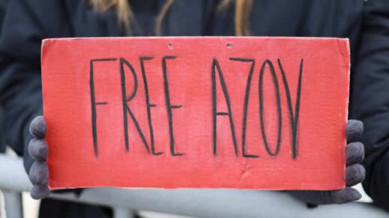 v kieve sotni ljudej proveli akciju free azov b22dc4e scaled China Way
