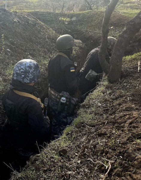 Відпрацювали штурм й зачистку будівель. Морські прикордонники провели навчання 4 Відпрацювали штурм й зачистку будівель. Морські прикордонники провели навчання