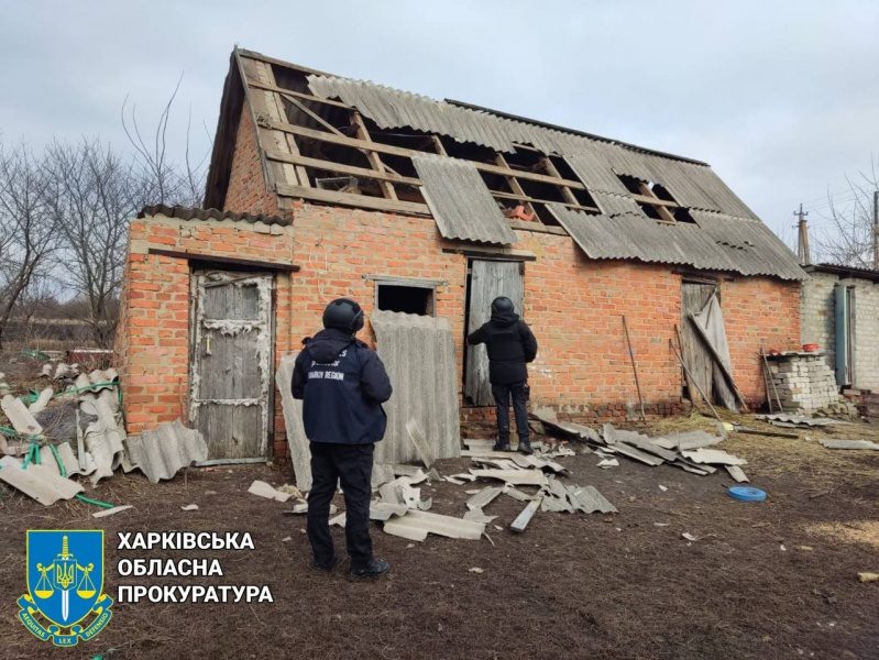 Росіяни дроном вдарили по Дворічній під Куп'янськом, є постраждалі (фото)
