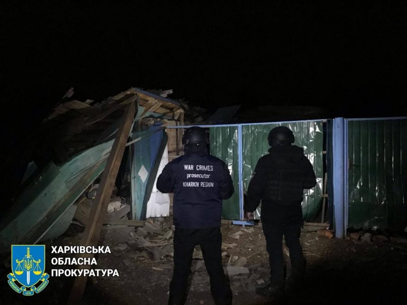 Росіяни обстріляли Вовчанськ і село в Харківській області: постраждали люди, є руйнування 10 Росіяни обстріляли Вовчанськ і село в Харківській області: постраждали люди, є руйнування