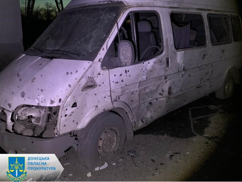 Росіяни вдарили по підприємству в Курахівській громаді: є загиблий, багато поранених 2 Росіяни вдарили по підприємству в Курахівській громаді: є загиблий, багато поранених