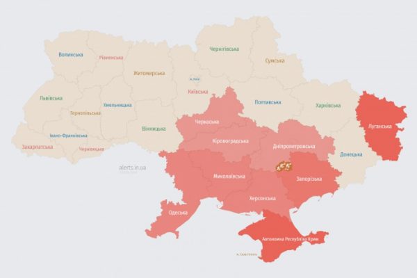 Россияне запустили ''Шахеды'' с юга 2 Россияне запустили ''Шахеды'' с юга