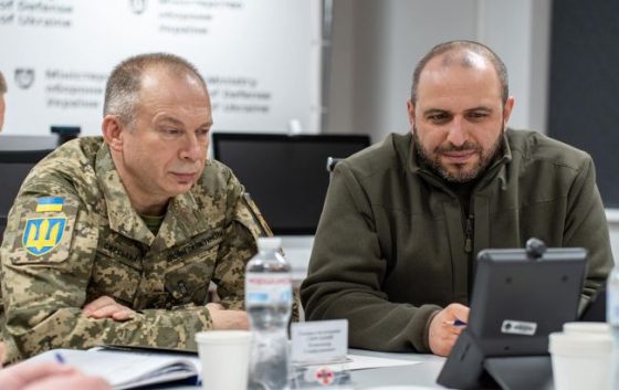 Сирський і Умєров поговорили з командувачем військ НАТО в Європі та озвучили пріоритети ЗСУ 1 sirskij i umyerov pogovorili z komanduvachem vijsk nato v yevropi ta ozvuchili prioriteti zsu fa3c79b scaled China Way
