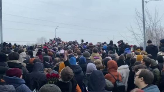 net vojne i ukraincy horoshie ljudi rossijane na pohoronah navalnogo vykrikivali antivoennye lozungi 360559a scaled China Way
