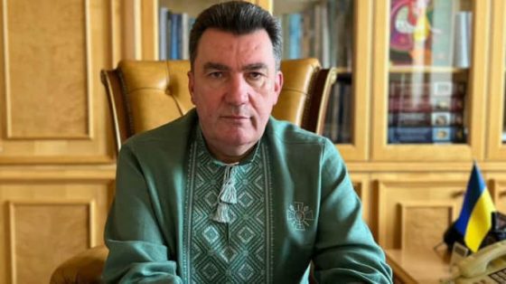 После увольнения Данилов поблагодарил Зеленского за доверие 1 posle uvolnenija danilov poblagodaril zelenskogo za doverie 1d6d399 scaled China Way