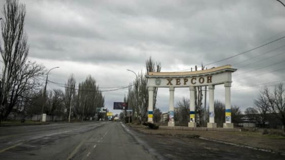 Россия днем несколько раз атаковала Херсон: два человека пострадали 1 rossija dnem neskolko raz atakovala herson dva cheloveka postradali 30ace9b scaled China Way
