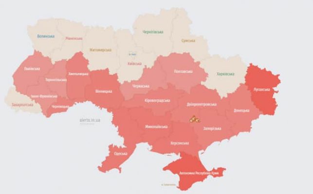 Российские беспилотники атакуют Украину: в большинстве областей воздушная тревога 