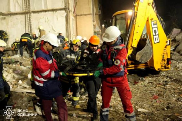 Удар по Одессе: количество погибших возросло до 8 3 Удар по Одессе: количество погибших возросло до 8