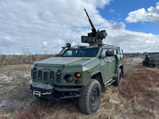 Украинское предприятие успешно испытало бронеавтомобиль ''Новатор'' 3 Украинское предприятие успешно испытало бронеавтомобиль ''Новатор''
