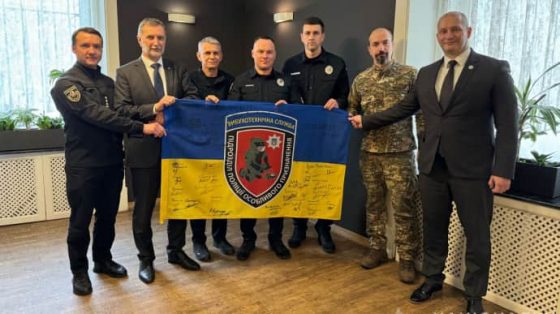 Венгрия поможет Украине установить личности погибших на войне – Нацпол 1 vengrija pomozhet ukraine ustanovit lichnosti pogibshih na vojne nacpol 0606487 scaled China Way