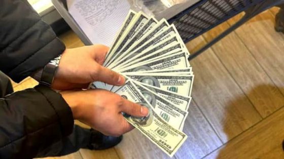 zhenis na mne esli hochesh za granicu zhenshhina s invalidnostju predlagala nezakonnye uslugi da5e3fd scaled China Way