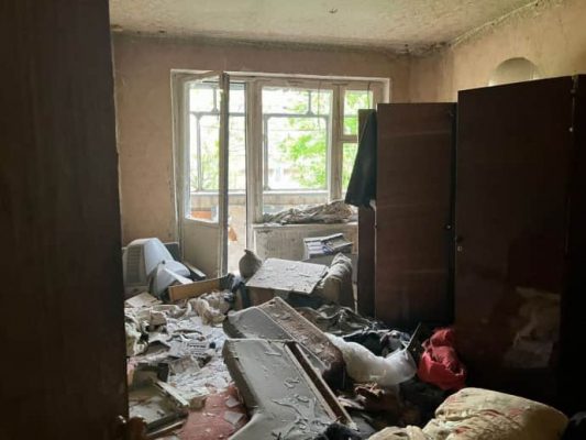 Армия РФ из артиллерии обстреляла Никополь, пострадал мужчина и 9-летний ребенок 3 Армия РФ из артиллерии обстреляла Никополь, пострадал мужчина и 9-летний ребенок