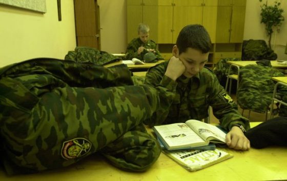 kreml gotuye na 9 travnja ekskursiyi do rf pidlitkiv z okupovanih teritorij cns 81bdf26 scaled China Way