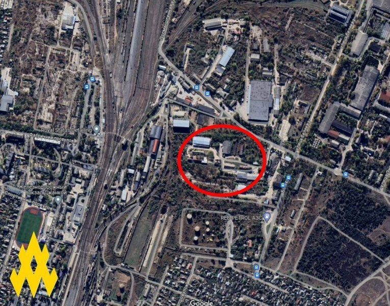 Партизани в Джанкої виявили склад армії РФ біля цивільної інфраструктури (фото) 3 Партизани в Джанкої виявили склад армії РФ біля цивільної інфраструктури (фото)