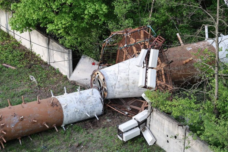 Удар по телевежі Харкова. В ОВА розповіли про наслідки влучання (фото)