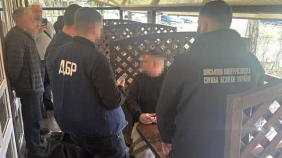vo lvove zaderzhali voennogo kotoryj za vzjatku obeshhal otpravit mobilizovannogo v tyl 88c4ab0 scaled China Way