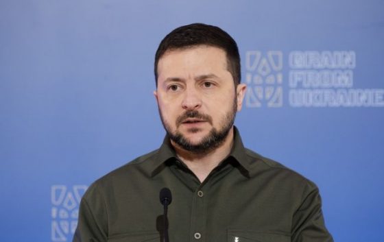 Зеленський про повітряний терор РФ: Неприйнятно, що стільки досі думають, як протидіяти 1 zelenskij pro povitrjanij teror rf neprijnjatno shho stilki dosi dumajut jak protidijati 5f5eae3 scaled China Way