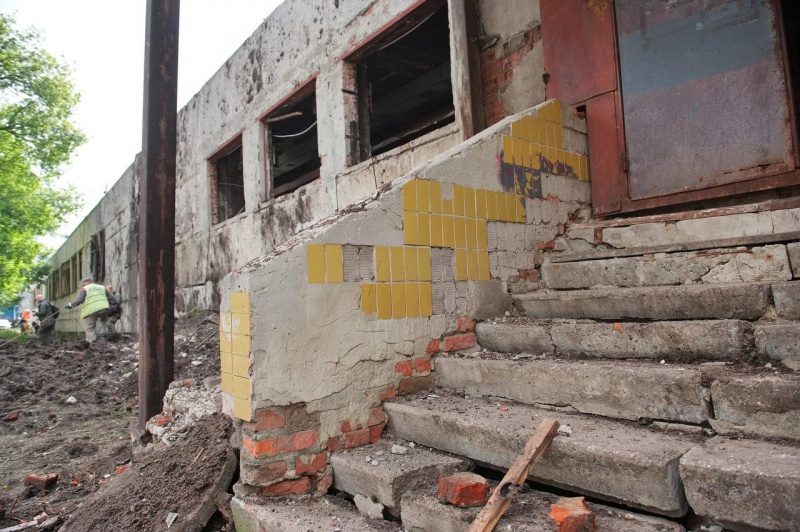З'явилися фото наслідків удару РФ по психлікарні в Харкові 6 З'явилися фото наслідків удару РФ по психлікарні в Харкові