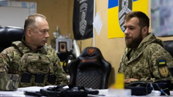 Из-за сложной ситуации на востоке Сырский двое суток провел на передовой 8 iz za slozhnoj situacii na vostoke syrskij dvoe sutok provel na peredovoj 3c2e803 scaled China Way