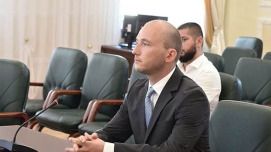 Избиение военного на блокпоста: Судью Тандыра оставили под стражей до 21 июля 1 izbienie voennogo na blokposta sudju tandyra ostavili pod strazhej do 21 ijulja b85d710 scaled China Way