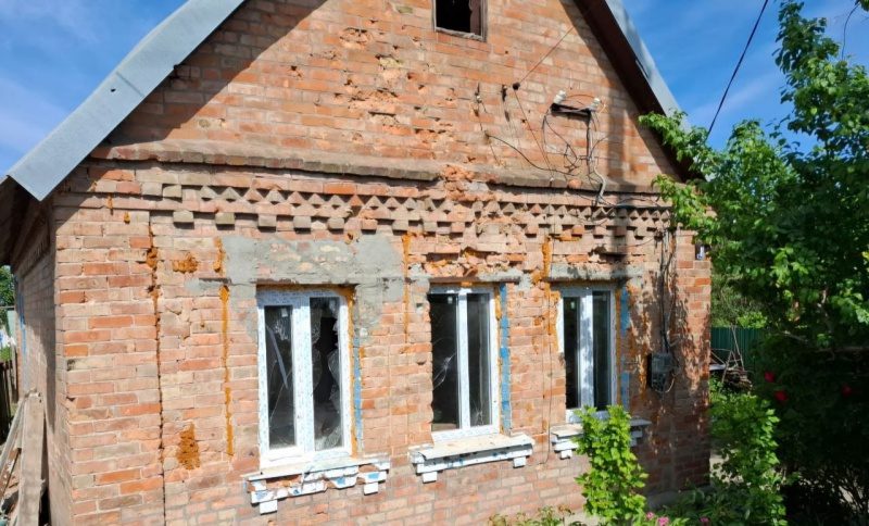 Обстрілюють з самого ранку. В Нікополі від ударів загинули двоє людей, багато постраждалих 2 Обстрілюють з самого ранку. В Нікополі від ударів загинули двоє людей, багато постраждалих