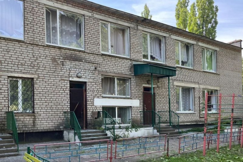 Обстрілюють з самого ранку. В Нікополі від ударів загинули двоє людей, багато постраждалих 4 Обстрілюють з самого ранку. В Нікополі від ударів загинули двоє людей, багато постраждалих