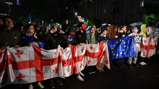 protesty v gruzii sotni ljudej dvinulis ot parlamenta k ofisu partii vlasti b79cda5 scaled China Way