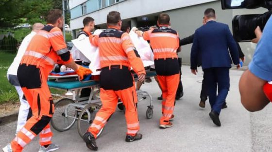 СМИ сообщили об успешной операции Фицо, потом опровергли 2 smi soobshhili ob uspeshnoj operacii fico potom oprovergli 51060cc scaled China Way