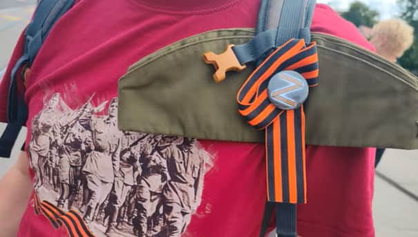В Белграде прошло шествие ''Бессмертный полк'' с флагами и символами агрессии РФ 2 В Белграде прошло шествие ''Бессмертный полк'' с флагами и символами агрессии РФ