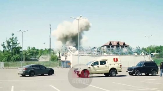 В Донецке прогремели взрывы. СМИ пишут о работе российской ПВО 1 v donecke progremeli vzryvy smi pishut o rabote rossijskoj pvo d56588c scaled China Way