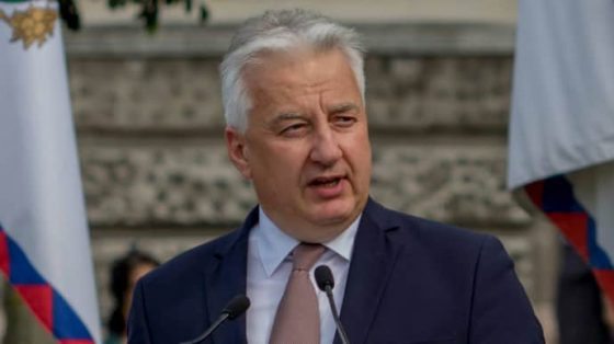 Вице-премьер Венгрии: Будапешт не позволит ''отправить на смерть'' украинских мужчин-беженцев 7 vice premer vengrii budapesht ne pozvolit otpravit na smert ukrainskih muzhchin bezhencev 41fc974 scaled China Way