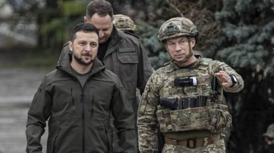 Зеленский на Ставке заслушал вернувшегося с передовой Сырского 1 zelenskij na stavke zaslushal vernuvshegosja s peredovoj syrskogo d084c0b scaled China Way