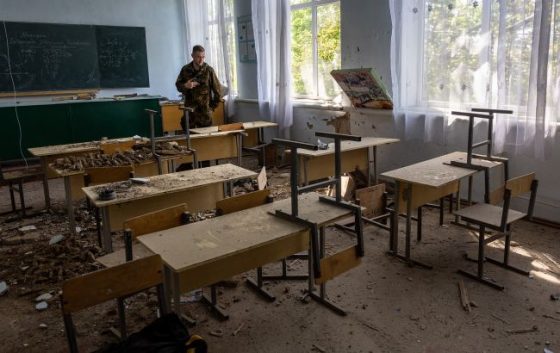 kilkist uchniv u shkolah strimko znizhuyetsja shho vidbuvayetsja v osviti na deokupovanih teritorijah 057cee3 scaled China Way