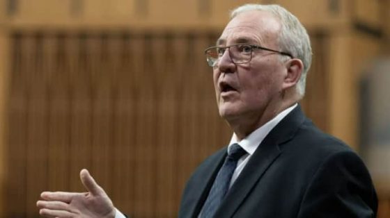 minoborony kanady zajavilo chto otpravka instruktorov v ukrainu ne ko vremeni bd7b701 scaled China Way