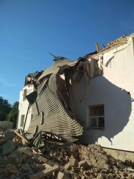 Під удар РФ у Львові потрапив Науково-дослідницький інститут (фото) 2 Під удар РФ у Львові потрапив Науково-дослідницький інститут (фото)