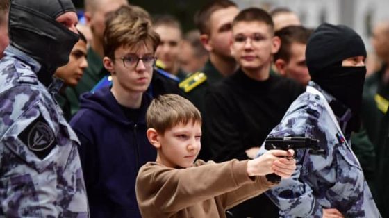 Подростков с оккупированных территорий отправят на военную подготовку 1 podrostkov s okkupirovannyh territorij otpravjat na voennuju podgotovku e44f526 scaled China Way
