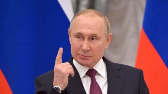 putin pered poezdkoj v kndr napisal statju zhaluetsja na udary po rf i hochet demokratii c81d616 scaled China Way