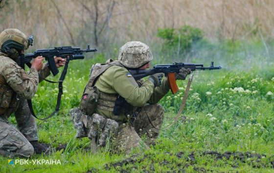 РФ атакує на Покровському напрямку, там в полон здалися росіяни, - Генштаб 1 rf atakuye na pokrovskomu naprjamku tam v polon zdalisja rosijani genshtab 9dd0a65 scaled China Way