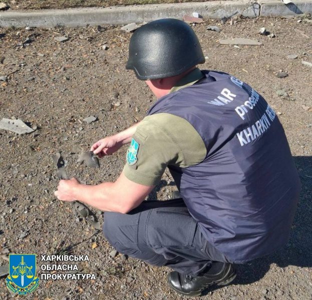 РФ завдала авіаударів по двом селам в Харківській області, є жертва і пошкоджені будинки 3 РФ завдала авіаударів по двом селам в Харківській області, є жертва і пошкоджені будинки