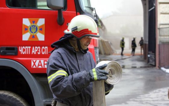 rosijani vdarili troma kabami po harkovu ye poranena ta rujnuvannja dfd42c7 scaled China Way