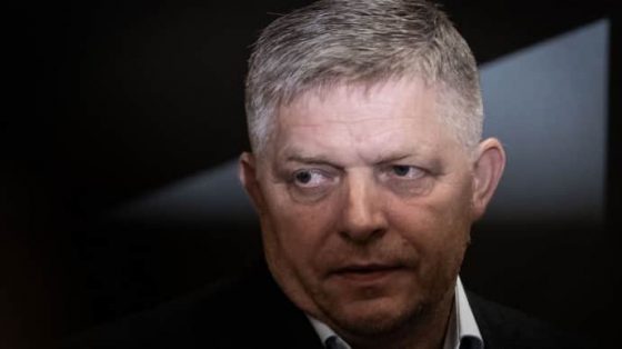 Словакия усилит защиту политиков после покушения на Фицо. Также ограничит протесты 1 slovakija usilit zashhitu politikov posle pokushenija na fico takzhe ogranichit protesty 9369776 scaled China Way