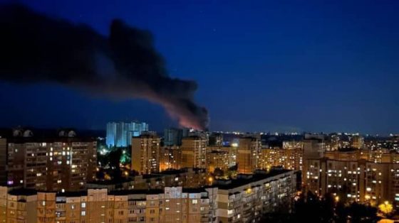 В Киеве возник масштабный пожар на складском помещении 1 v kieve voznik masshtabnyj pozhar na skladskom pomeshhenii ed4ee3a scaled China Way