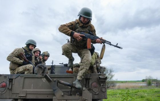 ЗСУ відбили атаку біля Кринок, а РФ посилила обстріли північного кордону, - Генштаб 9 zsu vidbili ataku bilja krinok a rf posilila obstrili pivnichnogo kordonu genshtab 75d4482 scaled China Way
